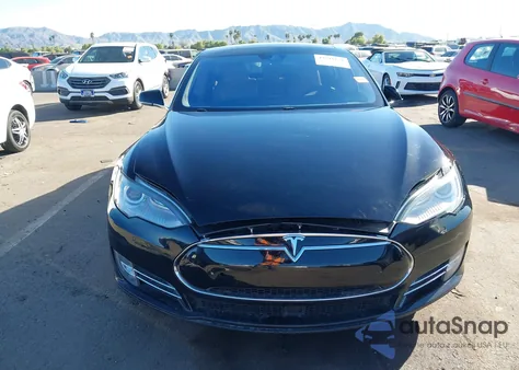 2015 Tesla Model S 60/70/85 from USA, damaged, VIN 5YJSA1S19FFP78390